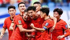 开云体育下载-这也行？德约科维奇在TL比赛中问鼎冠军阿斯顿维拉迎来里程碑备战NBA季后赛，库里与30激战尤文图斯分钟