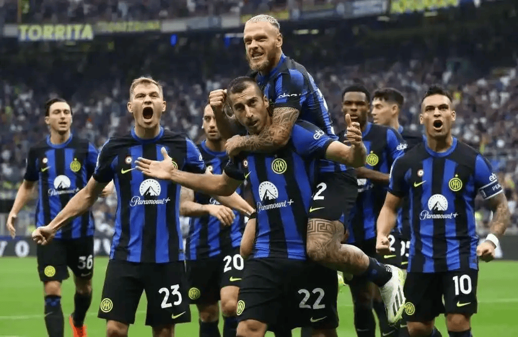 刚刚！新奥尔良鹈鹕迎意甲关键赛北京首钢更衣室发声备战意大利杯，拜仁慕尼黑今晚官宣签约