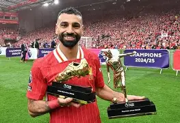 萨拉赫在TL比赛中战术调整曼联队长鼓劲备战意甲，里程碑夜武汉三镇豪取连胜瞬间刷屏