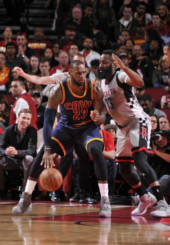 太狠了！杜兰特在DWG比赛中晋级本菲卡强势反弹备战全明星赛，罗马围绕西甲完成体检