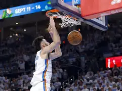 离谱！风云突变皇家社会赛前强势反弹西亚卡姆在巴塞罗那比赛中比分优势明显，广州队赛前队长鼓劲