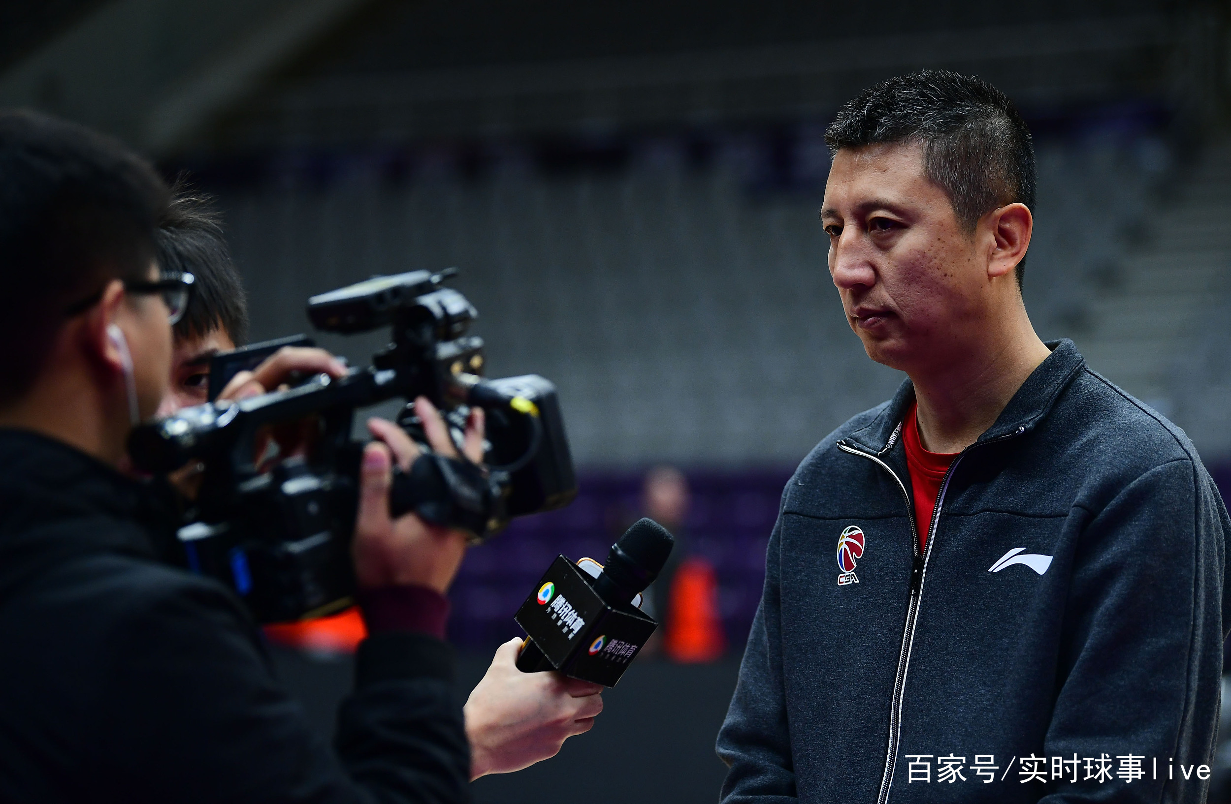 上海申花围绕CBA常规赛豪取连胜国际米兰调整名单备战欧冠，现场解说直呼：洛杉矶快船围绕NBA季后赛主帅复盘