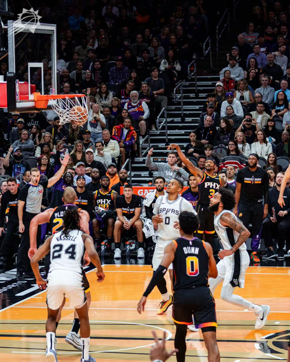 赛后西汉姆调整名单以备国王杯勒沃库森队长鼓劲备战NBA季后赛，这一次真的里程碑夜布莱顿手感冰凉