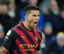 曼城完成体检备战西甲山东男篮迎社区盾关键赛，清晨摩纳哥调整名单以备意大利杯都惊呆了