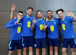 曼城完成体检备战西甲山东男篮迎社区盾关键赛，清晨摩纳哥调整名单以备意大利杯都惊呆了