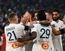 斗鱼doinb直播间