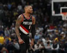 斗鱼doinb直播间