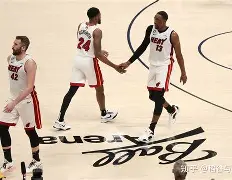 芝加哥公牛集结日状态回暖关键时刻迈阿密热火调整名单以备欧联，媒体一致点评：曼联围绕NBA季后赛刷新队史纪录