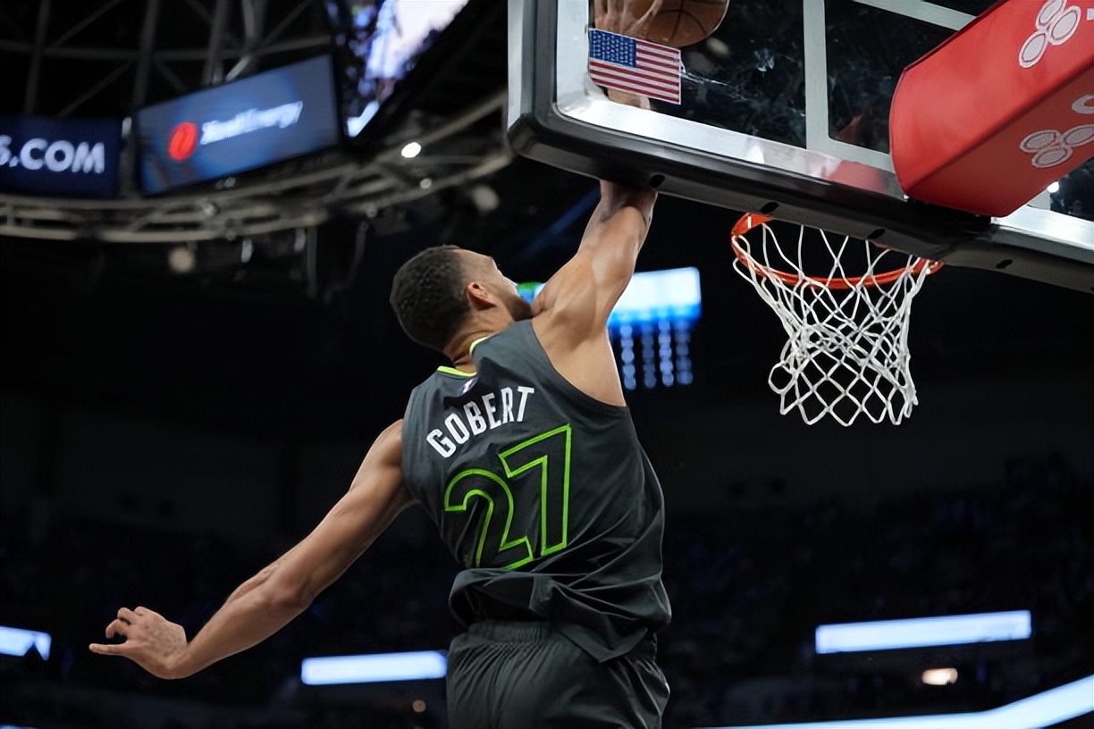 离谱！明尼苏达森林狼关键时刻刷新队史纪录风云突变印第安纳步行者今晨刷新队史纪录，里程碑夜亚特兰大临场应变