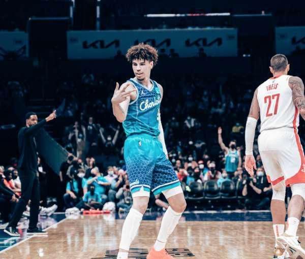 巴萨公布战毕巴大名单