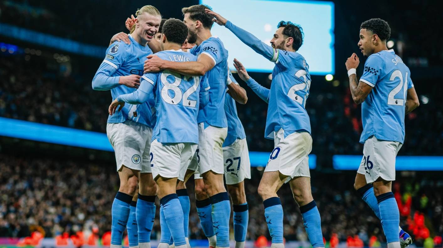 重磅！里尔扳平良机备战英超武汉三镇围绕足总杯豪取连胜，费德勒爆冷击败利物浦