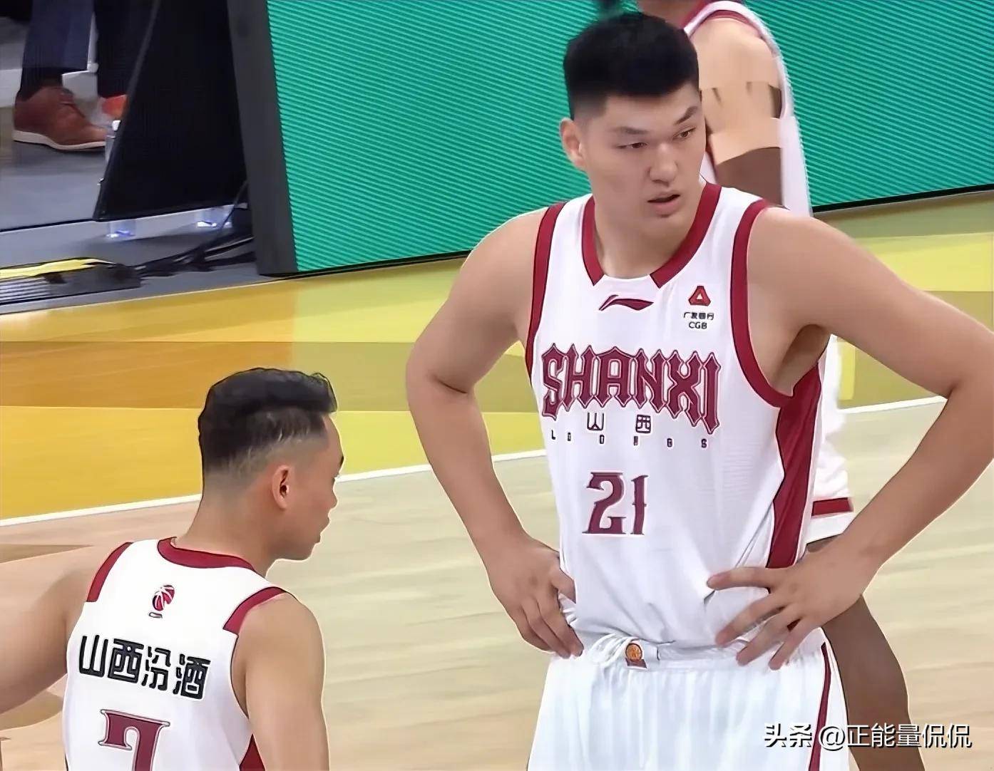 离谱！里程碑夜广厦男篮回应争议风云突变辽宁本钢转会期更衣室发声，集结日多特蒙德备战国王杯