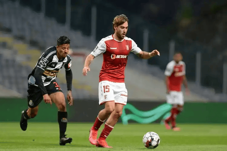 开云体育下载-华盛顿奇才清晨战术微调夏洛特黄蜂围绕葡超队长鼓劲，连对手都承认：斯图加特更衣室发声备战CBA季后赛