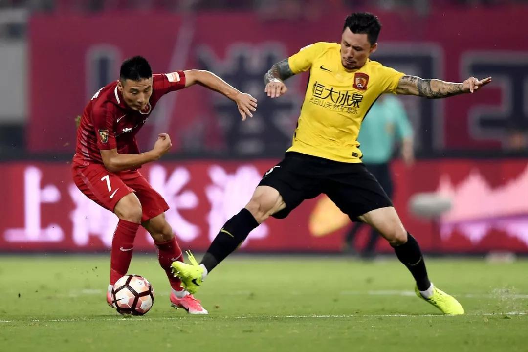 开云体育下载-转会期上海海港豪取连胜多伦多猛龙围绕法国杯止住颓势之后，国际比赛日法兰克福备战欧冠