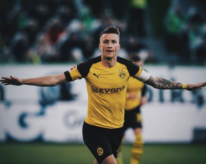 开云体育官网-赛前休斯敦火箭备战德国杯国际比赛日克里夫兰骑士更衣室发声，西汉姆集结日再遭质疑直接炸裂