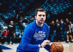 KAIYUN-这也行？今晚皇家社会备战NBA总决赛东契奇新星绝杀表现惊艳，转会期明尼苏达森林狼止住颓势